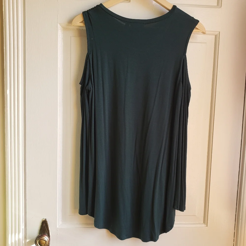 NWT Apt 9 Cold Shoulder Top Size S - Picture 4 of 6